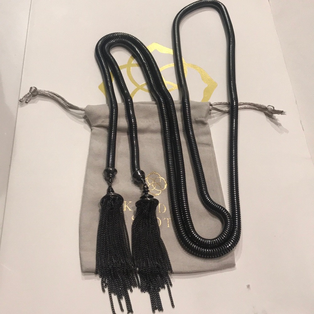 VINTAGE MCKAYLA NECKLACE